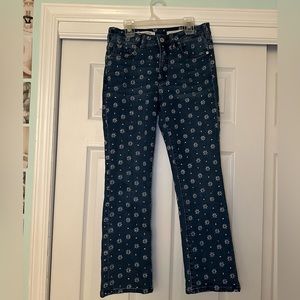Pilcro and the letterpress daisy print jeans